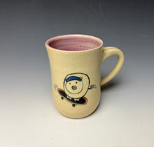 Load image into Gallery viewer, Skateboarding Pig Mug- Pink
