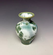 Load image into Gallery viewer, Wintergreen Crystalline Mini Vase
