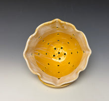 Load image into Gallery viewer, Sunshine Yellow Lotus Berry Bowl
