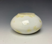 Load image into Gallery viewer, Crystalline Mini Vase in Ivory #2
