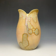 Load image into Gallery viewer, Tulip Vase- Gold
