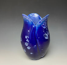 Load image into Gallery viewer, Tulip Vase- Winter Sky Blue #1
