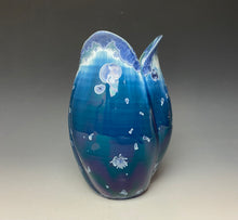 Load image into Gallery viewer, Tulip Vase- Atlantic Storm Blue #2
