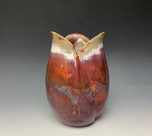 Load image into Gallery viewer, Tulip Vase- Ruby #4
