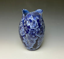 Load image into Gallery viewer, Tulip Vase- Winter Sky Blue #1
