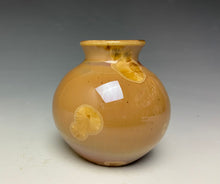 Load image into Gallery viewer, Iced Caramel Crystalline Glazed Mini Vase
