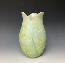 Load image into Gallery viewer, Tulip Vase- Mint #4
