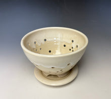 Load image into Gallery viewer, Ivory Berry Bowl #2
