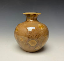 Load image into Gallery viewer, Iced Caramel Crystalline Glazed Mini Vase #2
