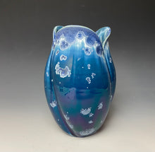 Load image into Gallery viewer, Tulip Vase- Atlantic Storm Blue #4
