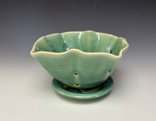 Load image into Gallery viewer, Seafoam Green Lotus Berry Bowl
