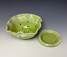 Load image into Gallery viewer, Key Lime Lotus Berry Bowl #2
