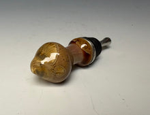 Load image into Gallery viewer, Crystalline Glazed Bottle Stopper- Iced Caramel 2
