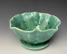 Load image into Gallery viewer, Seafoam Green Lotus Berry Bowl
