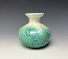 Load image into Gallery viewer, Crystalline Mini Vase in Ivory and Green 2
