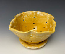 Load image into Gallery viewer, Sunshine Yellow Lotus Berry Bowl
