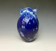 Load image into Gallery viewer, Tulip Vase- Winter Sky Blue #2
