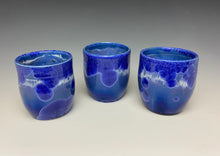 Load image into Gallery viewer, Winter Sky Blue Crystalline Sake Cup
