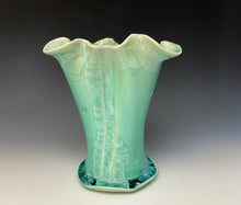 Load image into Gallery viewer, Light Green Crystalline Petal Vase #1
