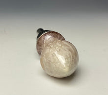 Load image into Gallery viewer, Crystalline Glazed Bottle Stopper- Mauve #1

