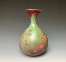 Load image into Gallery viewer, Ruby &amp; Green Crystalline Glazed Curvy Vase
