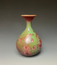 Load image into Gallery viewer, Ruby &amp; Green Crystalline Glazed Curvy Vase
