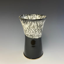 Load image into Gallery viewer, Jet Black Everyday Vase
